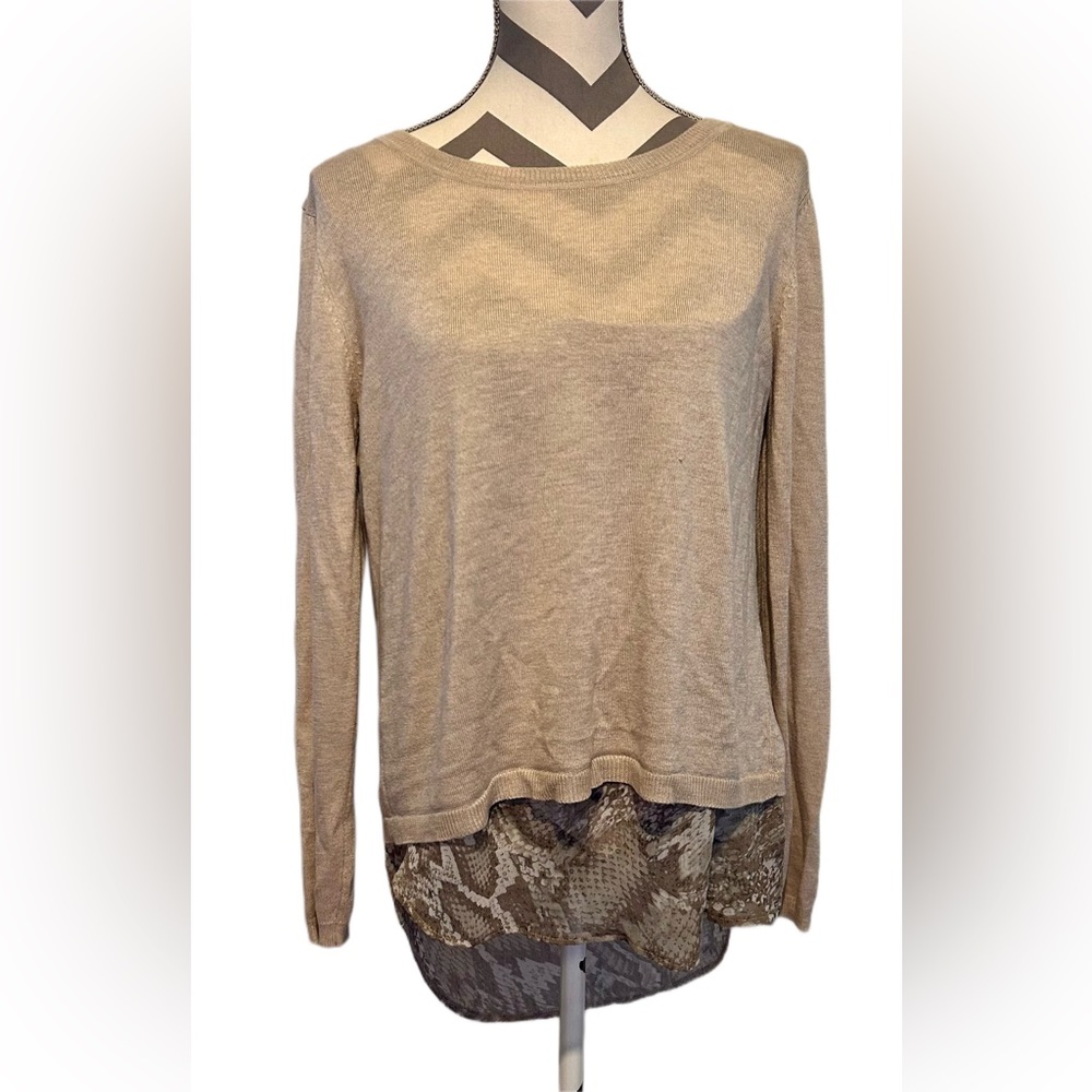 🌸 Verve blues Multilayered Blouse with Snakeprint